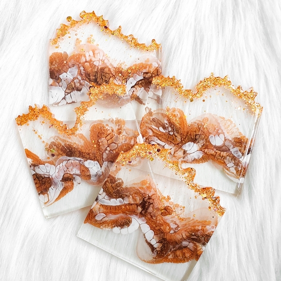Handmade by Lunaries Other - MADE TO ORDER - Resin Geode Coaster Set